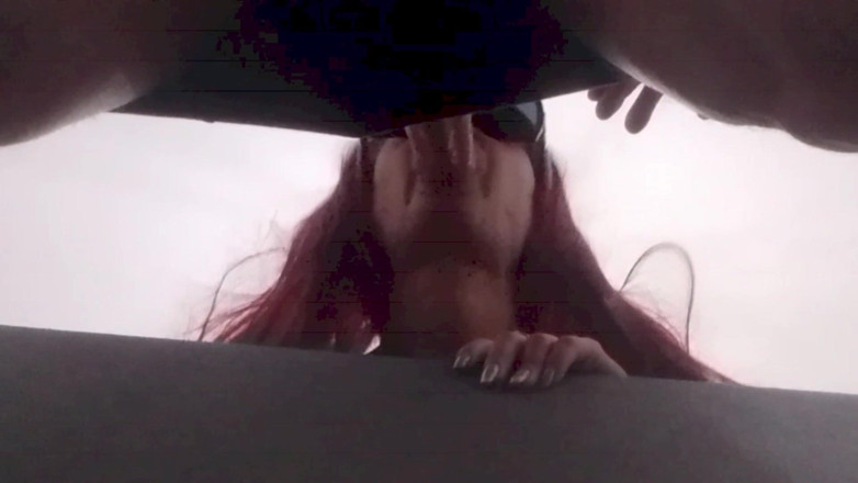LauraOnHeels: Gorgeous MILF Blowjob with Cumshot
