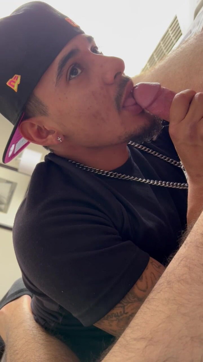 Texas-Toxicos: Chupando la polla de mi novio en el hotel