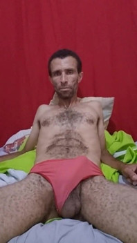 They All Come and Enjoy Watching Me Masturbate with Great Lust