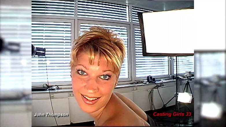 CASTING GIRLS want to FUCK: Ggg Джон Томпсон демонстрирует новых шлюх на кастинге сзади.