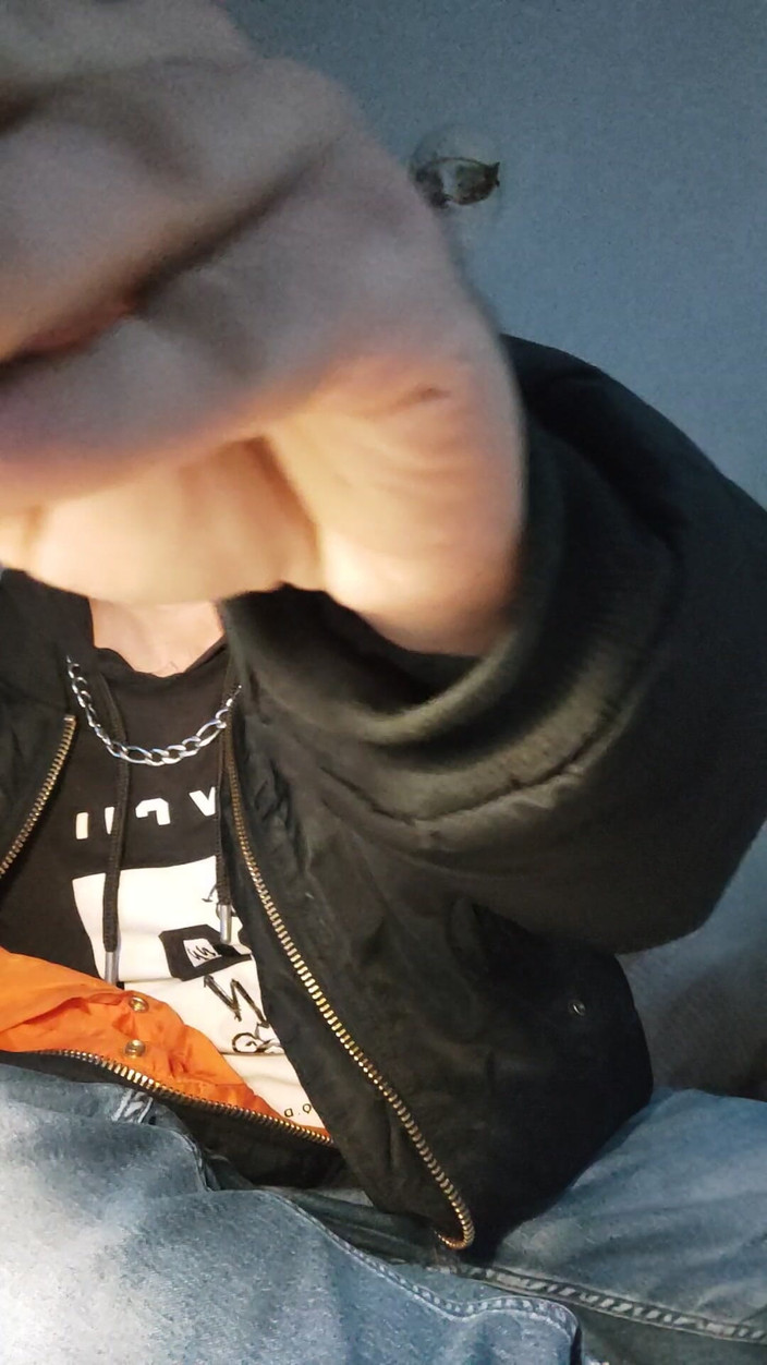 SmokedAlloy2: Dirtyjunkbro和他的脏内衣