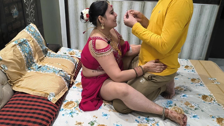 Desi chudai hub: Веселощі трахатися, перш ніж побачити місяць на Karva Chauth
