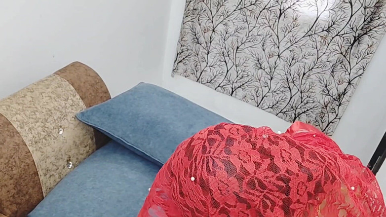 Aaradhya darling: 无法控制自己，姐夫狠狠地操了她