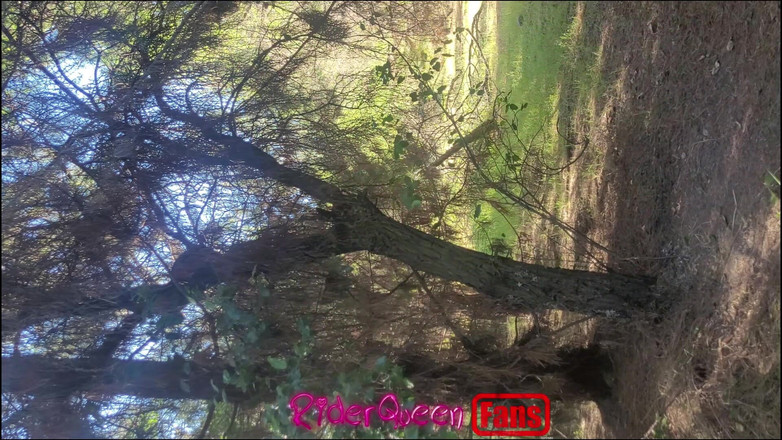 Riderqueen BBW Step Mom Latina Ebony: ライダークイーン・アローン、アウトドア、ファンビデオ