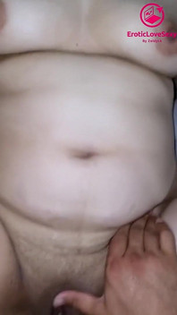 Sesso estivo bollente con la mia ragazza