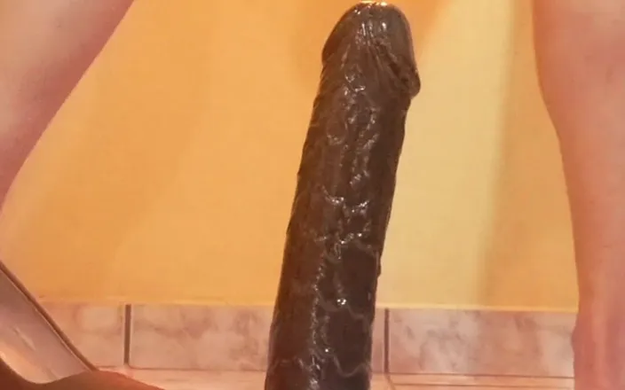 covo_sissy_cross: I Can't Resist When I See Him Standing!!