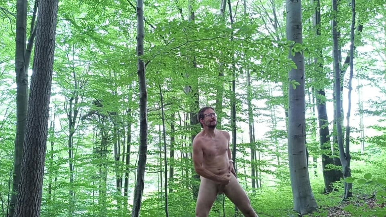 kickerscooter: Back at the Scene Rough Forest Fap with Massive