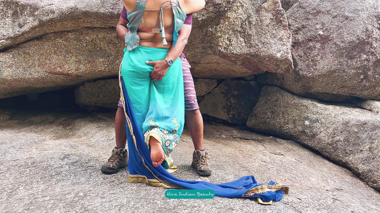 Hot 365 Entertainments: Couple indien, romance dans la nature - sexe en sari - sari...