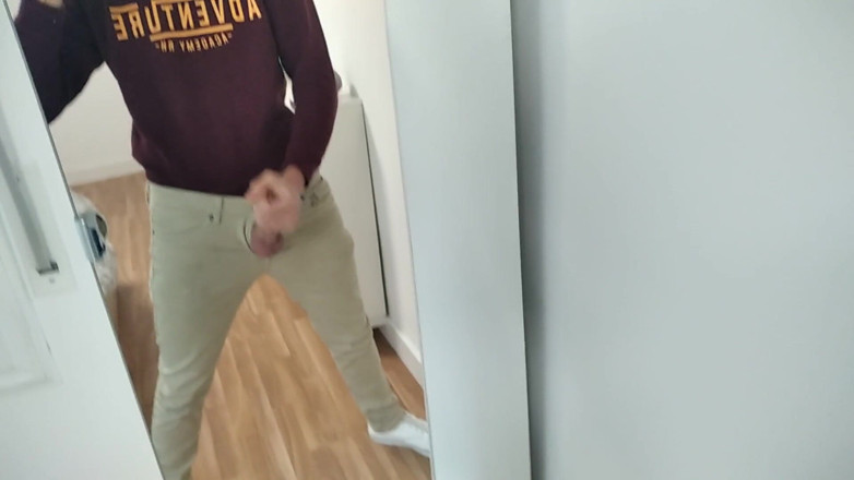 Elvissc: Amatérský muž honí velký penis velmi tvrdě a žilně Před setkáním...