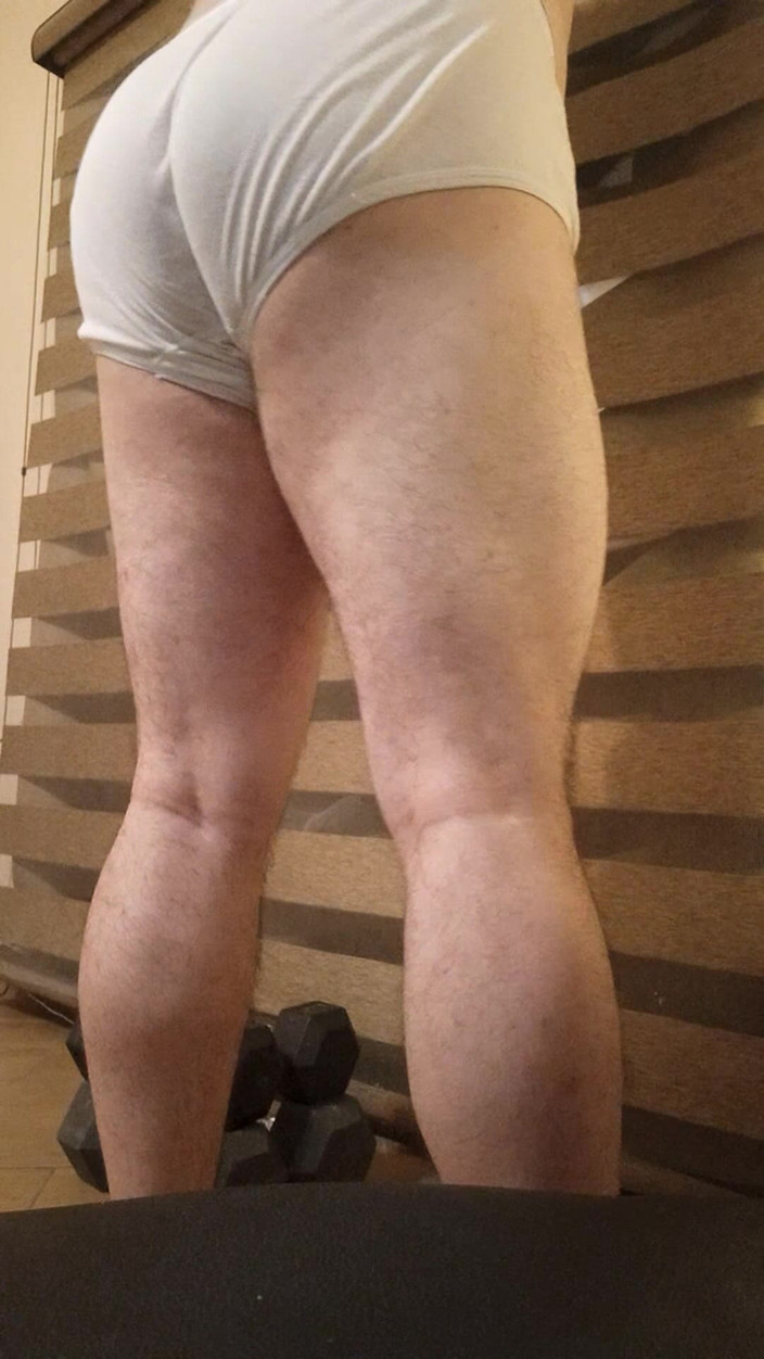 Himbo_Fox: Bacak Günü Squatları