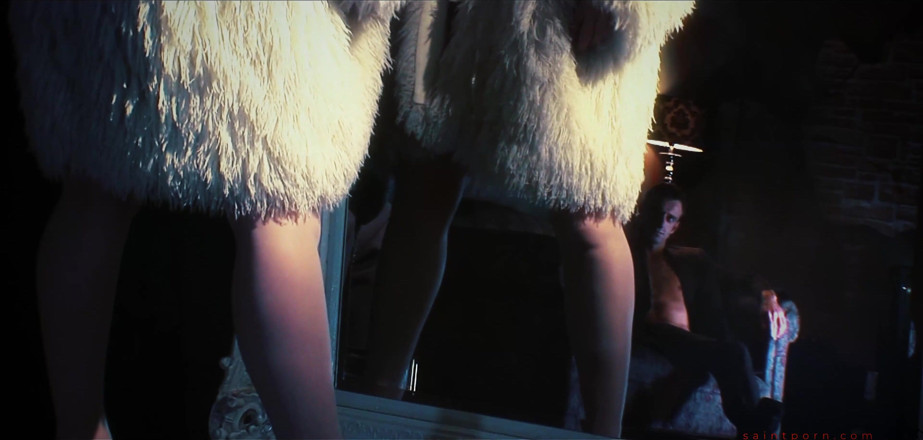 SaintPorn: Daisy Rock cho phép hai người đàn ông thống trị đụ cô ấy cùng...