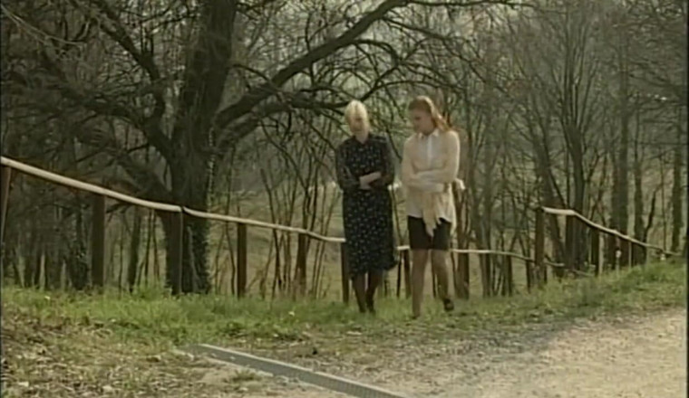 XTime Vod: Retro anální šukání na farmě