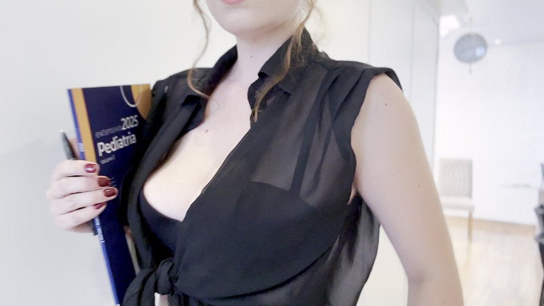 Auroraw: Fille excitée
