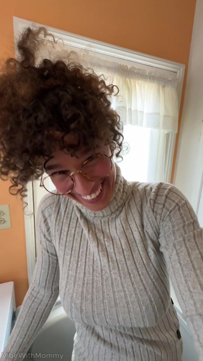 Vibe with mommy: Stepmom Rewards You for Getting Unstuck