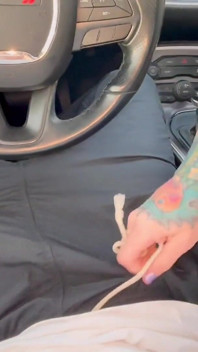 Horny Stranger Gets Rewarded W Pussy After Fixing My Car