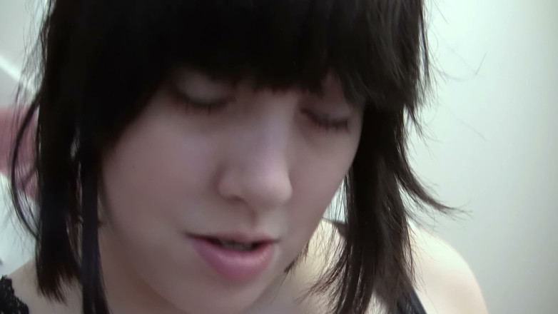 Self Love Top Solo Girls: Curvy Amateur with Bangs - Selfie Masturbation on the Couch