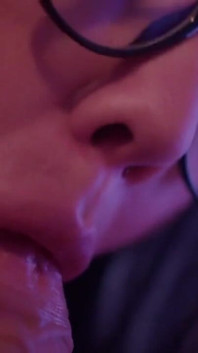 흑인 대물 자지에게 따먹히는 음란한 마누라