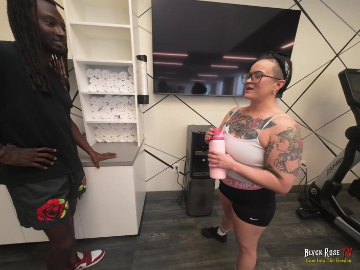 Blvck Rose TV: Dehne mich, trainer: Ft Quinn Marie