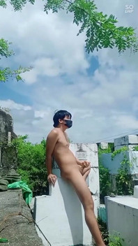 Sesi ngocok cewek asia super imut di luar ruangan