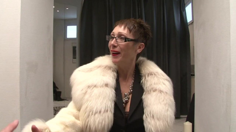 HPG Production: Pierced Pussy on Posh Mature 4515