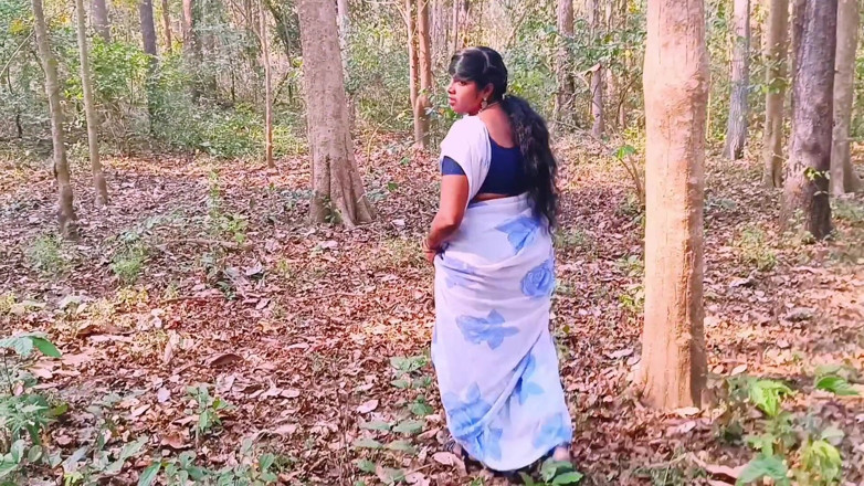 Telugu honey lips: Desi Outdoor Jungle Fuck. Stepmom and Stepson Hardcore Fucking in...
