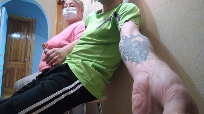 Zona901: Uno sconosciuto si masturba per me nel corridoio del policlinico