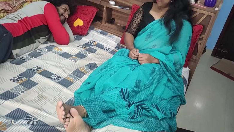 Vaigavarun45: Hot Wife Hard Fuck in Bedroom Saree