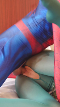 Katrin tequi ragazza del college scopata da spiderboy