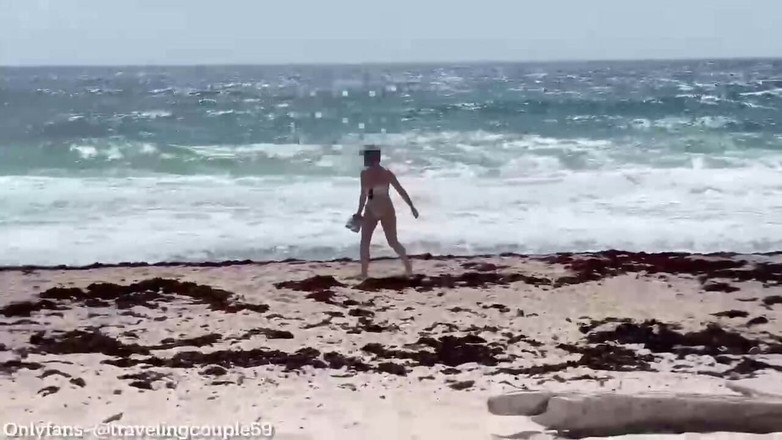 Dream Justin: Nena caliente recibe algunas chupaciones y se la follan en...