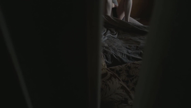 Vaisiti7: น้องชายต่างมารดาจับได้ว่าน้องสาวกำลังชักว่าว แล้วเย็ดปากกับหี