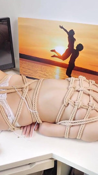 Breast Binding and Buttocks Bondage Training