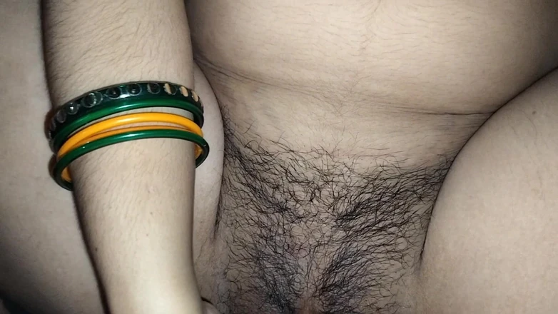 Hotbhabhi1234: Tôi đụ chị kế của tôi như một con điếm suốt đêm và...