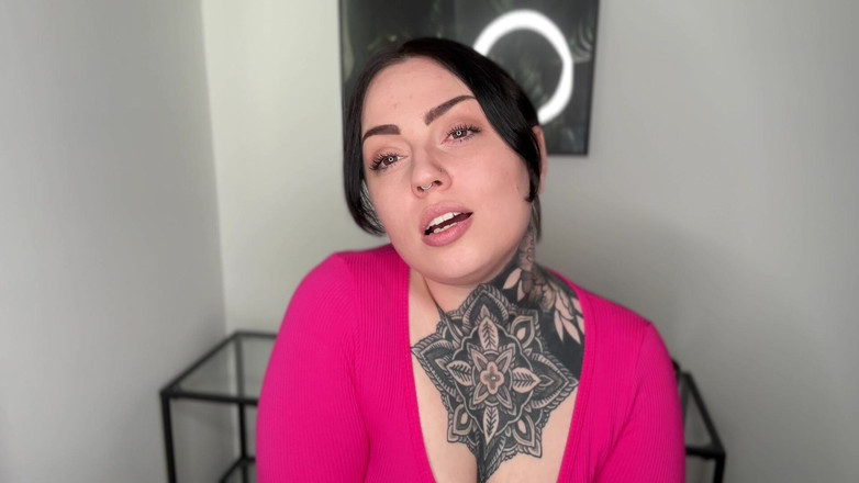 Miss Valentina: Jalang Percuma Pepek Muktamad