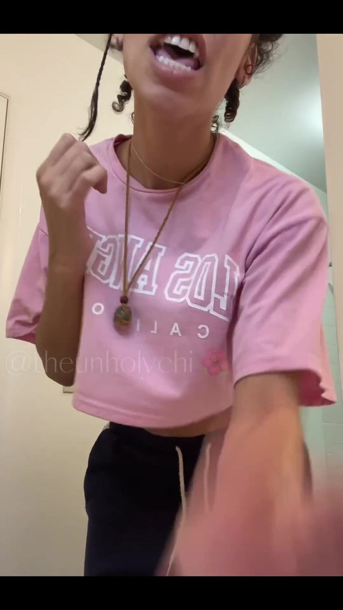 theunholychi: Lick My Gape