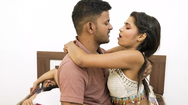 Uncutadda: सौतेली बहन और सौतेले भाई के साथ जोरदार चुदाई, हार्डकोर तीन लोगों वाली चुदाई सेक्स की कहानी