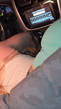 Dirty Sluts Sucking Dick in the Uber Before Party! Knock Knock Stream
