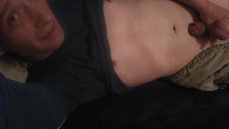 LilTaste: Pulling on My Clit and Details