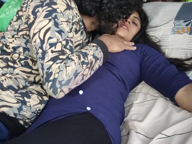 Churidar Leggings Removal and Top Only Romance Sex Video by Vaishnavy and Sharun Raj, Mallu Couple Hot Bedroom Romance Sex (Vaiga varun)