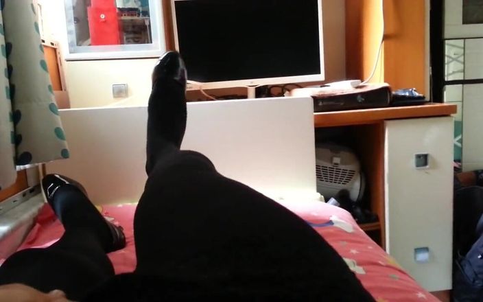 Kit19881127: Pantyhose Cumming 13