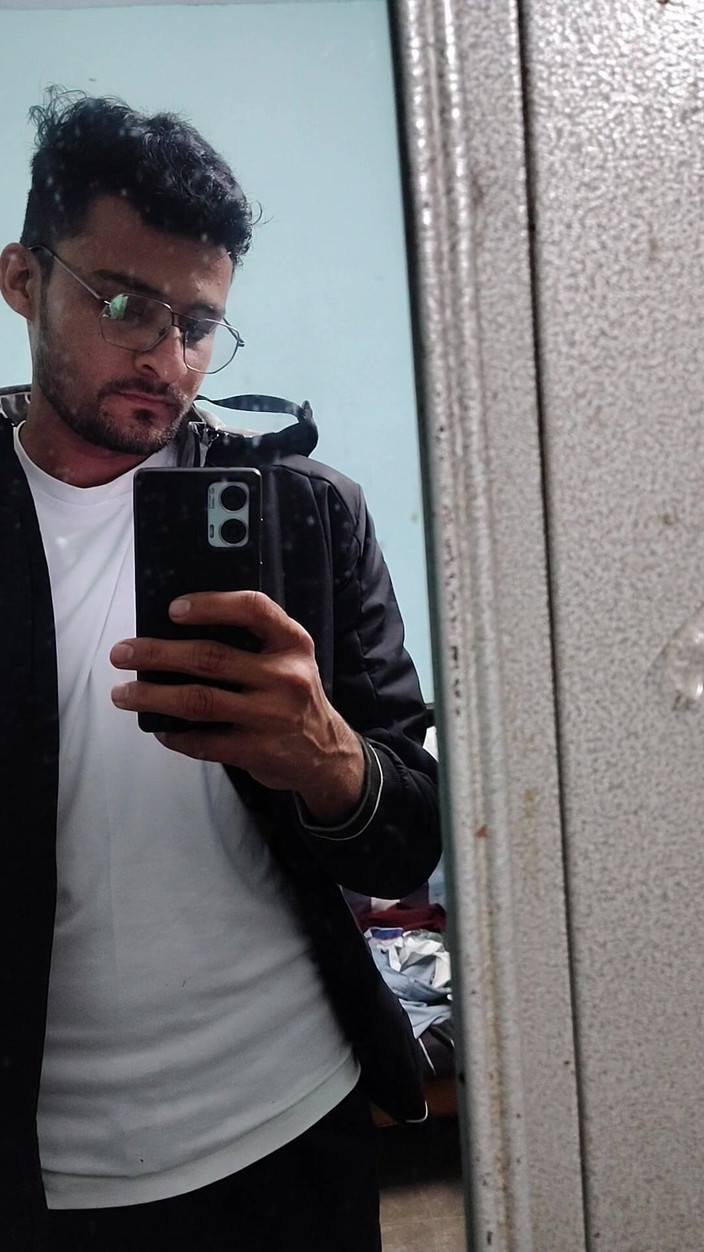 Sinu live: Indiancă desi sexy