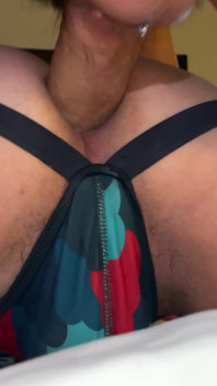 Quente twink fodida por grande pau sem cortes! Camera Man pula para foder!