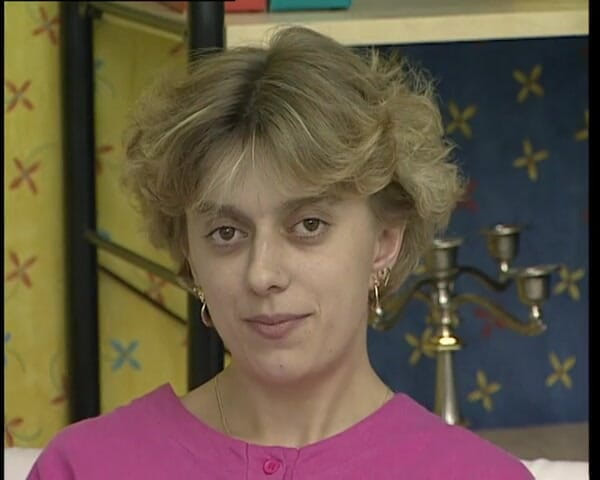 YOUR FIRST PORN: Maria si to dělá tak tiše, ale s úspěchem