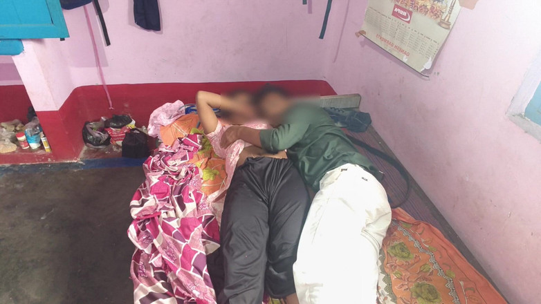 Sobha rani: Girl Ki Mast Relai Video Hit Video