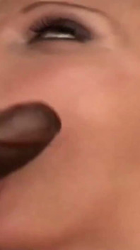 Hardcore selvaggio con stallone nero!!