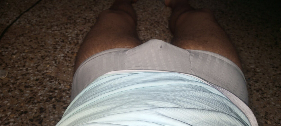 Sweet Indian cock: Индийский паренек мастурбирует