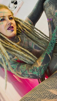 Alternative Tattoo Model Solo Piss Action