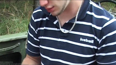 Young Bastards: 的朋克在树林里