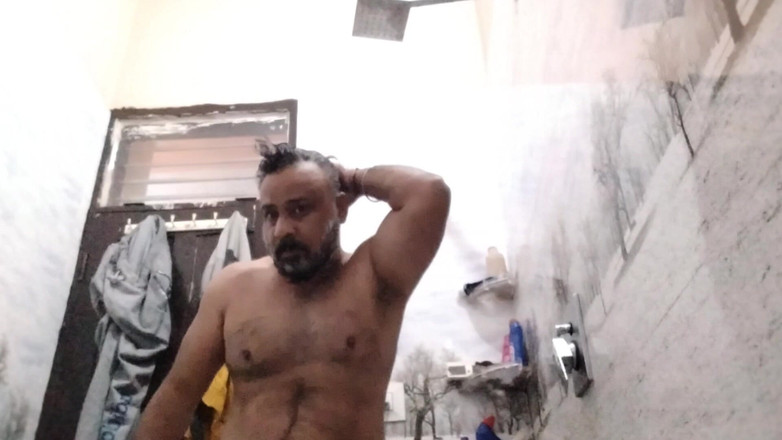 Austin Rose: Cukrový Táta Se Koupe Nahý