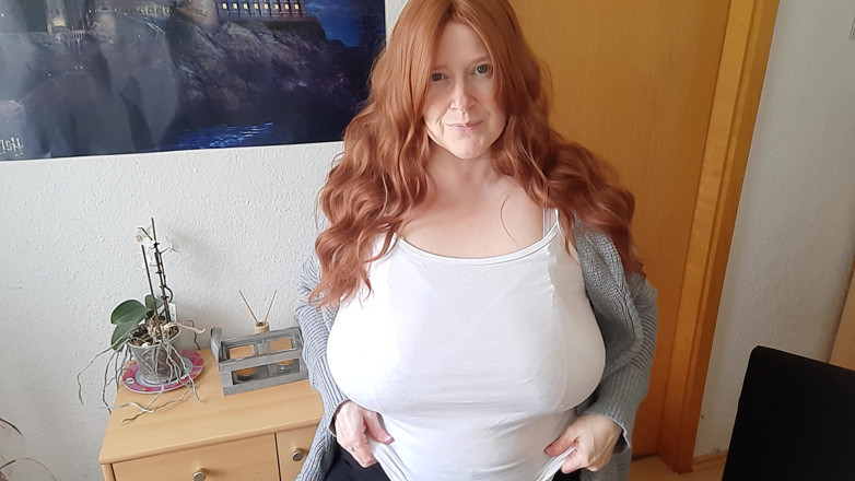 Curly_Dreams: Podobają Ci Się Moje Duże Piersi?