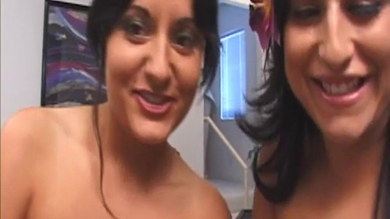Bitch hunter: BBC Sucking Brunettes Finger Wet Pussy in Threesome